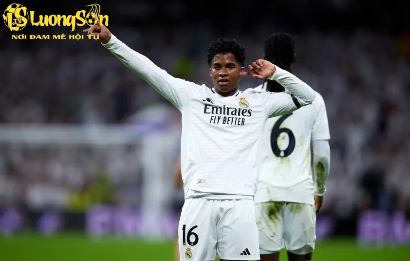 Real Madrid từ chối lời đề nghị của Chelsea cho Endrick